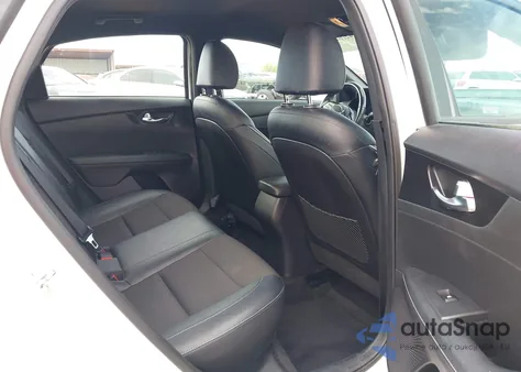 2021 Kia Forte Gt-Line from USA, damaged, VIN 3KPF34AD1ME282821